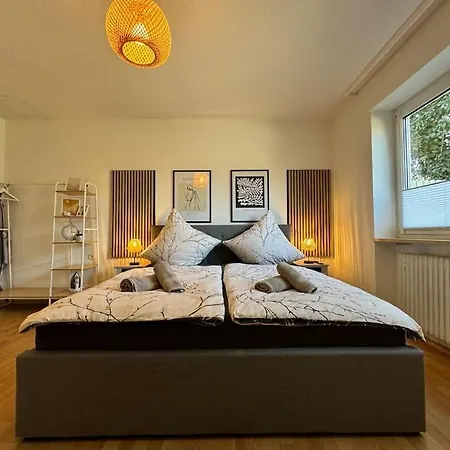 Feel Like Apartment