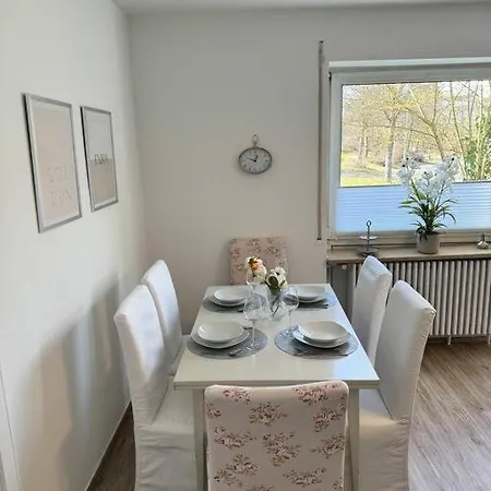 Feel Like Apartment *