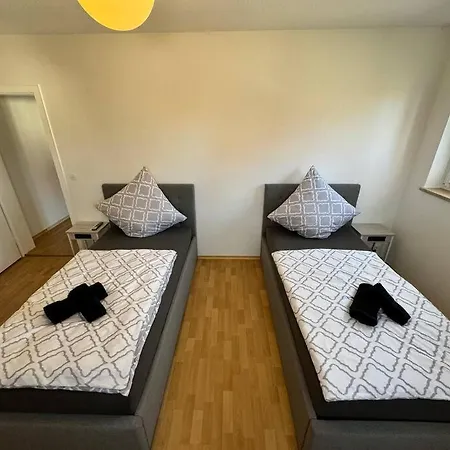 Apartment Feel Like *